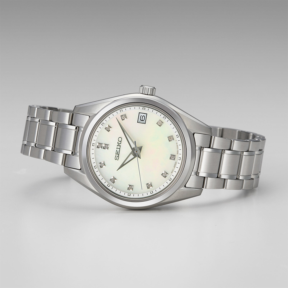 SEIKO Diamonds SUR579P1 32mm Mother of Pearl Dial Quartz Ladies Watch