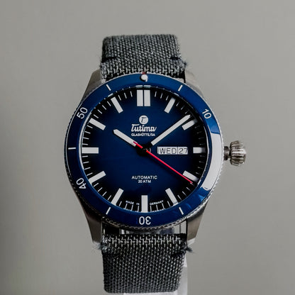 Tutima Grand Flieger Airport Automatic — Ref. 6107-01, Zeit Edition