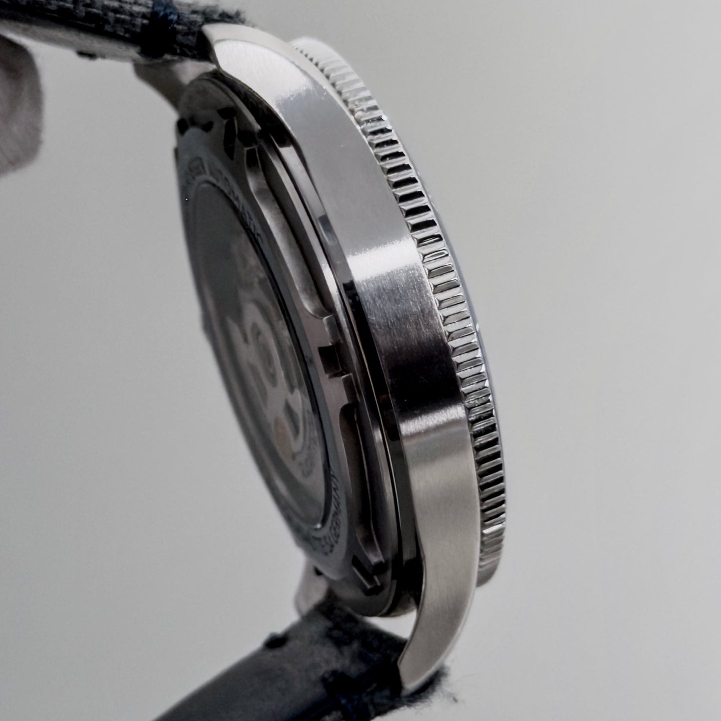 Tutima Grand Flieger Airport Automatic — Ref. 6107-01, Zeit Edition