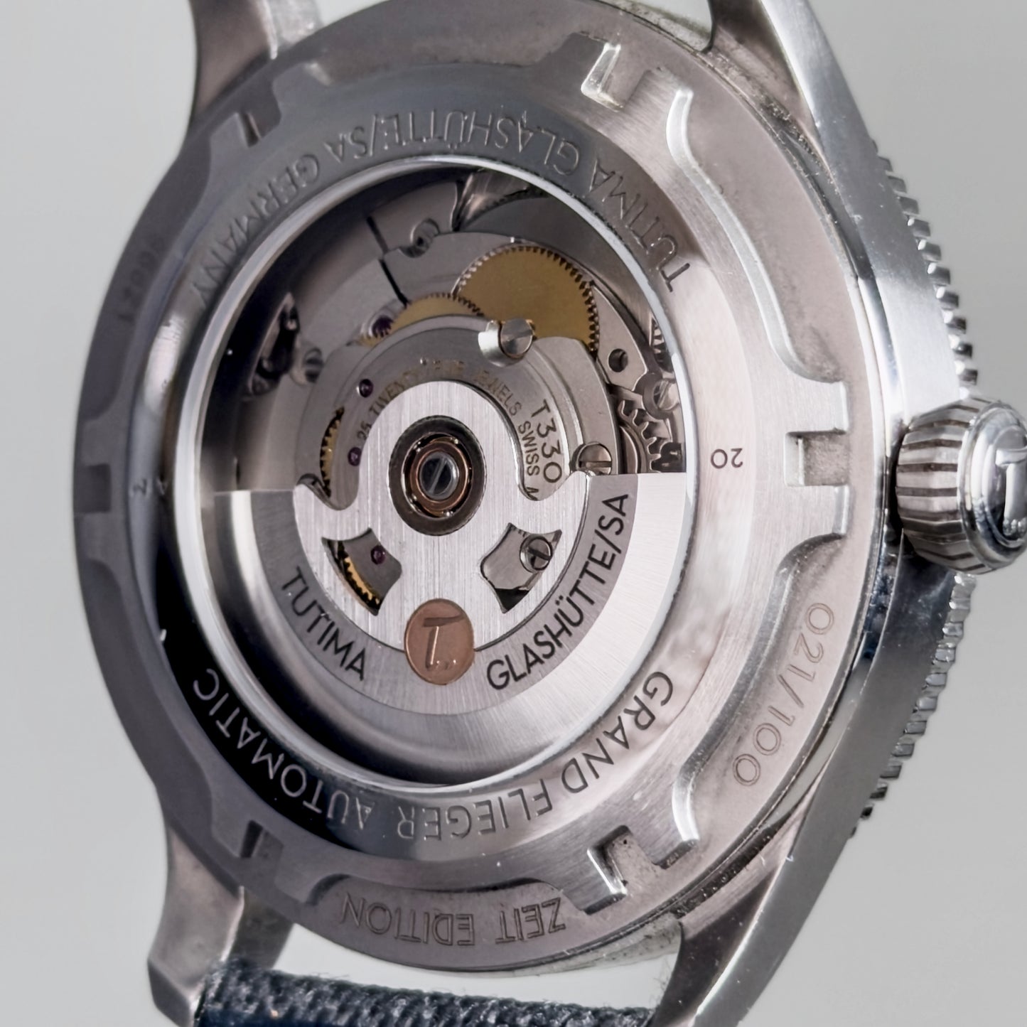 Tutima Grand Flieger Airport Automatic — Ref. 6107-01, Zeit Edition
