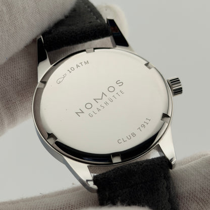 Nomos Club 701 — 36mm, In-House Alpha