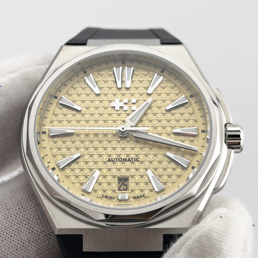 Christopher Ward The Twelve 38 — Midnight Sun