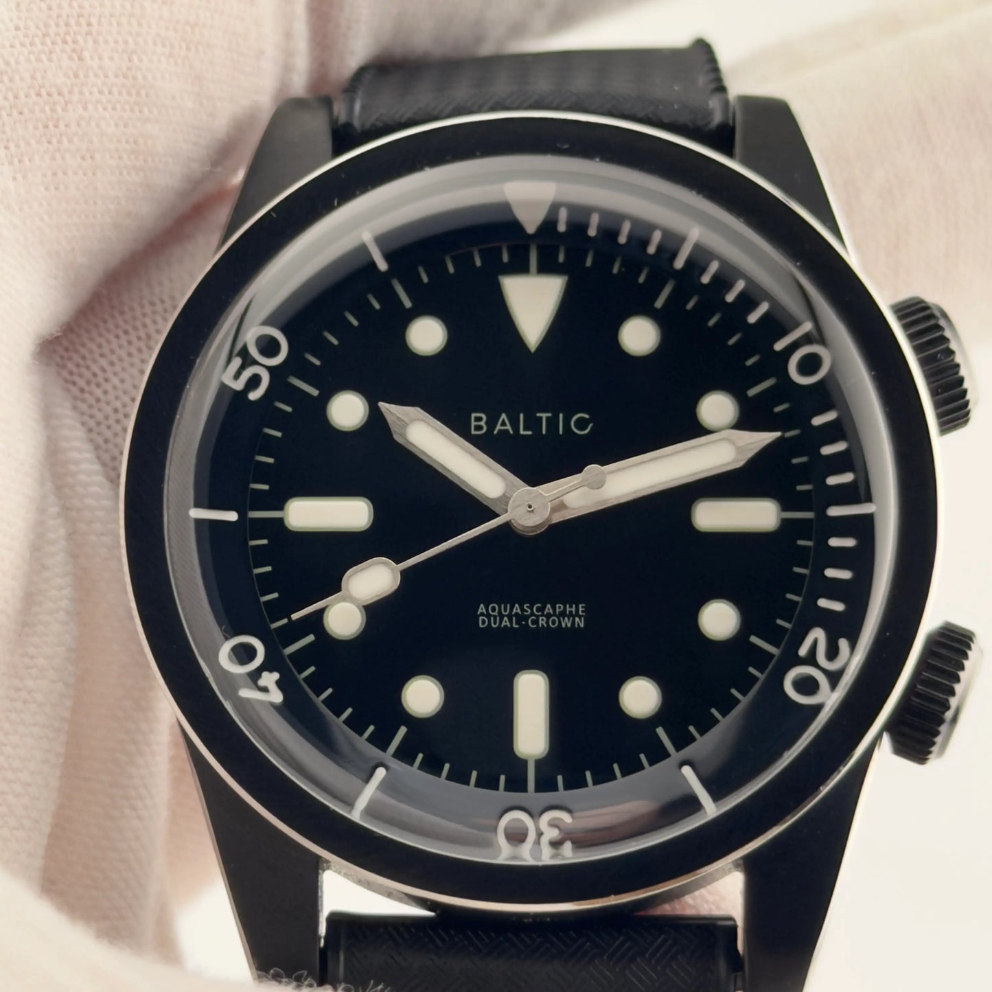 Baltic Aquascaphe Dual-Crown PVD Black