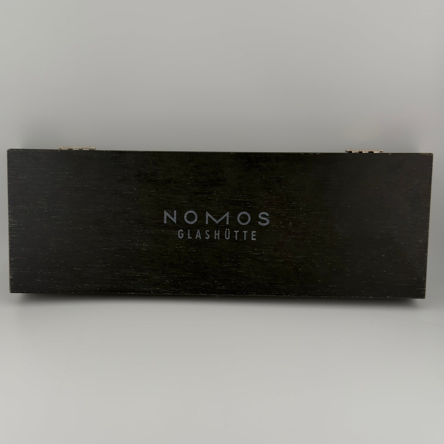 NOMOS Glashütte Club Campus 38 Deep Pink