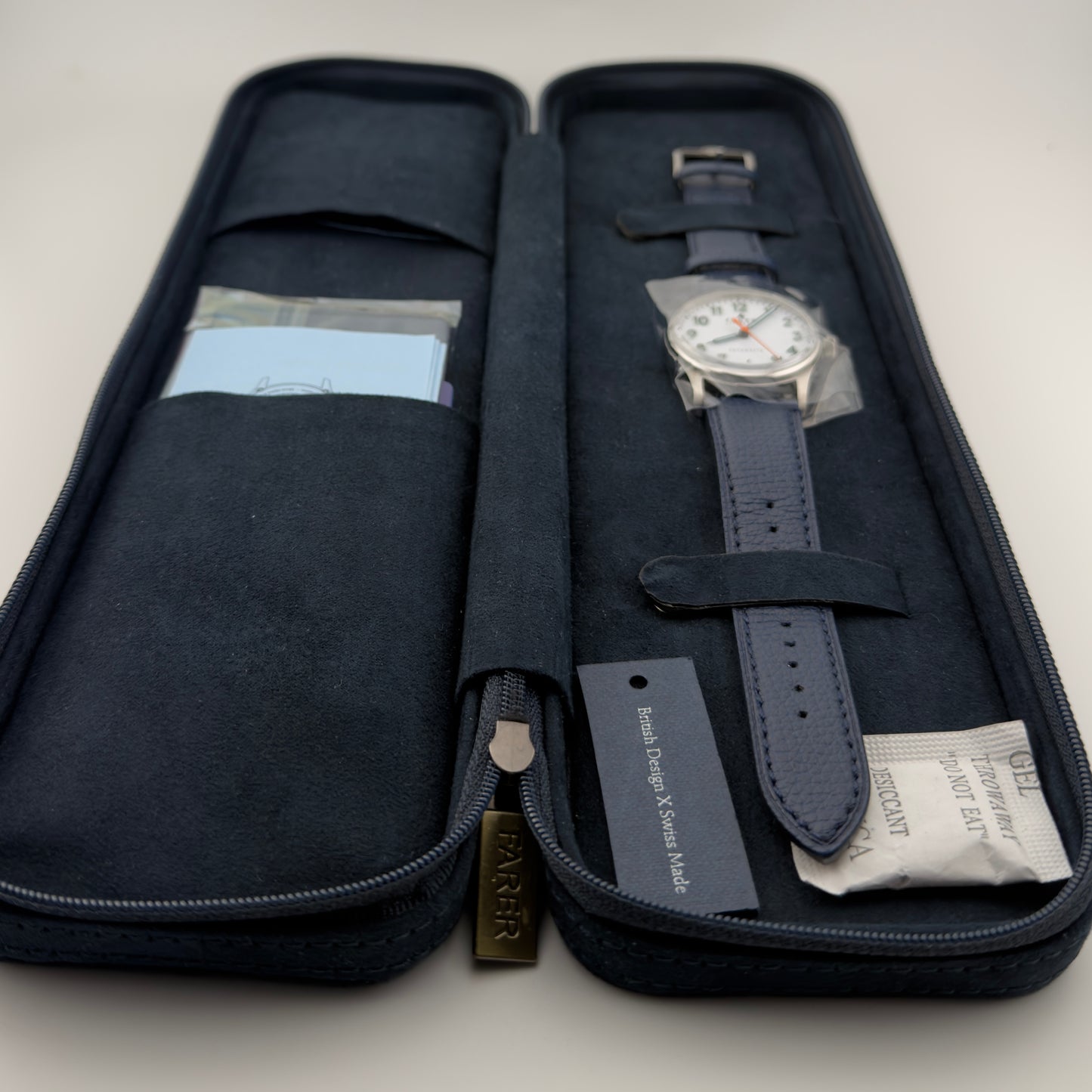 Farer Resolute 36mm — White Dial