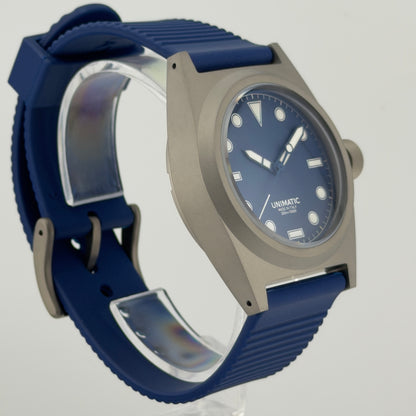 Unimatic Modello Due U2S-T-MP — New Titanium