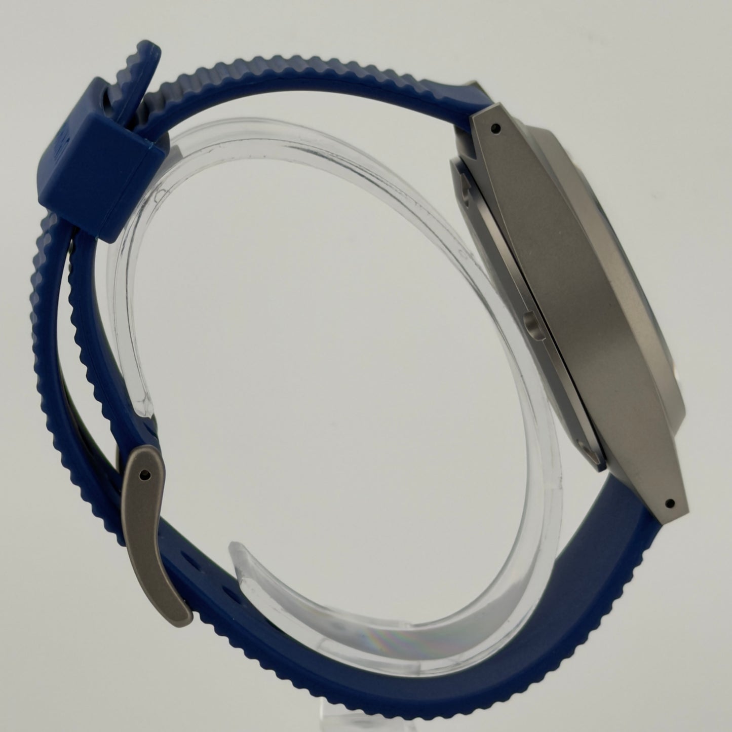 Unimatic Modello Due U2S-T-MP — New Titanium