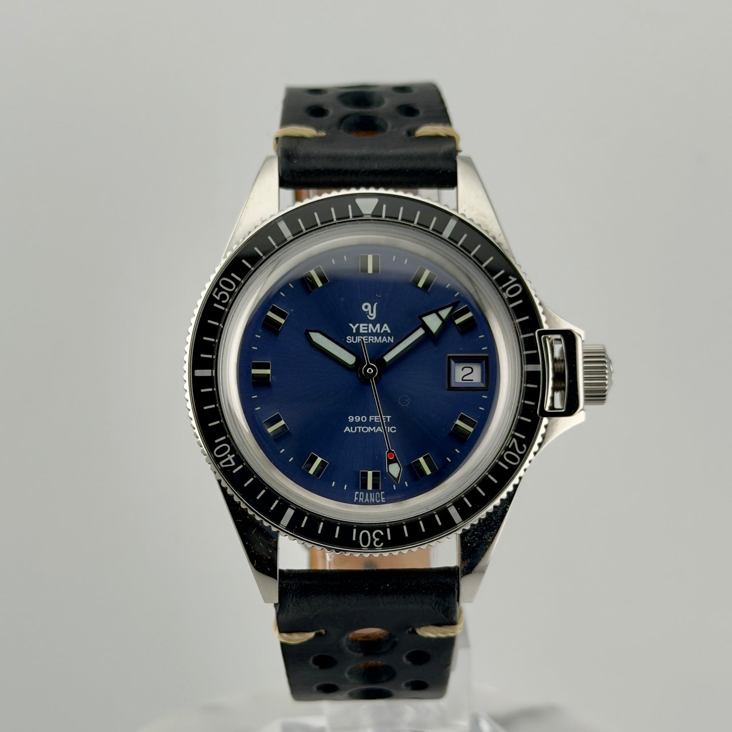 Yema Superman Heritage Blue/Purple Sunburst — 39mm Automatic | Excellent