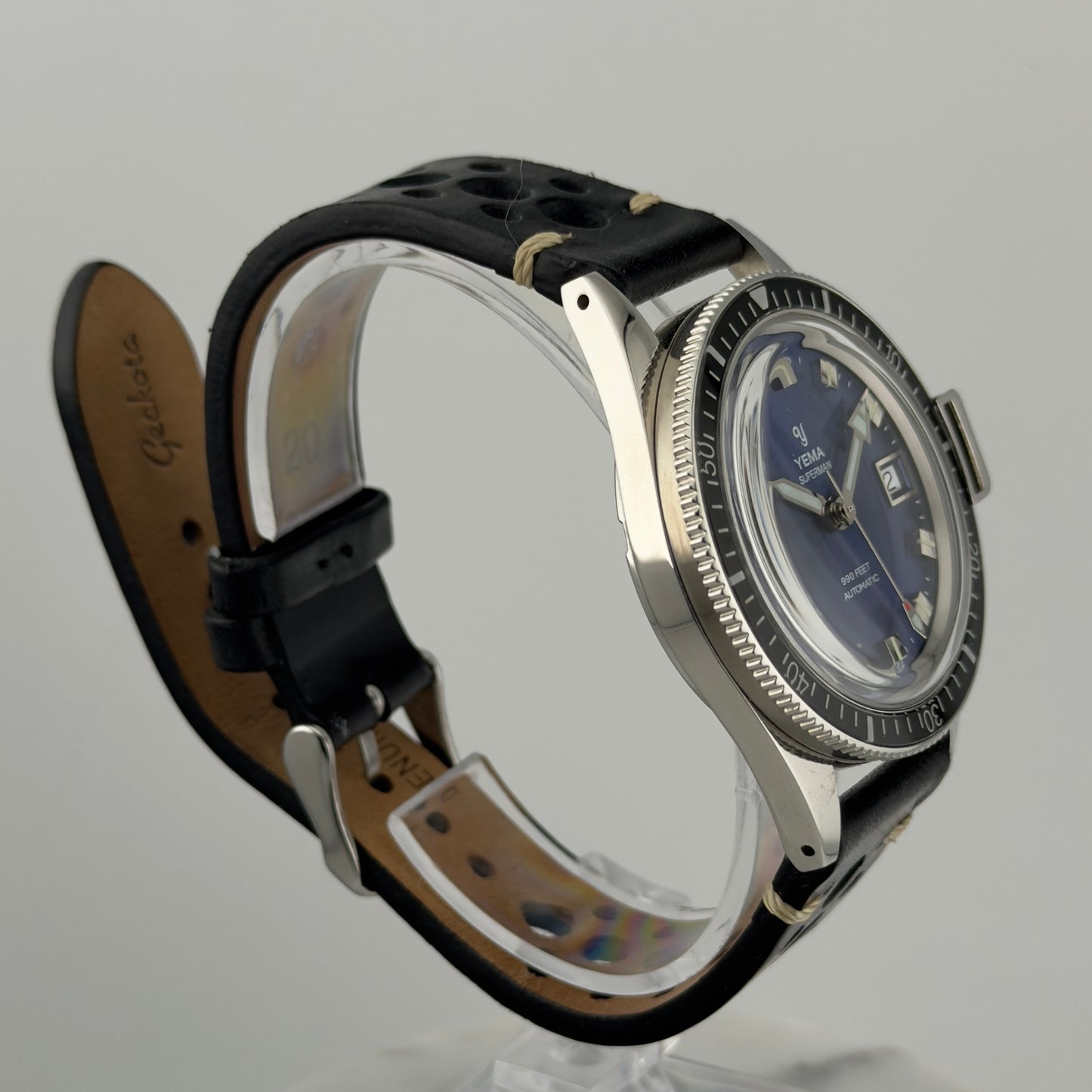 Yema Superman Heritage Blue/Purple Sunburst — 39mm Automatic | Excellent