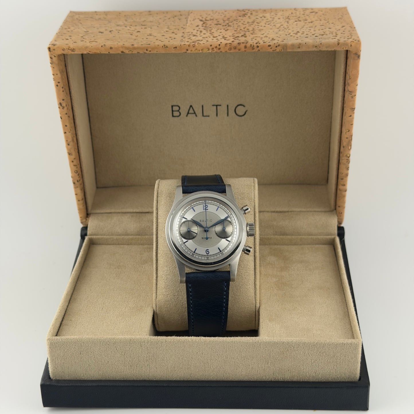 Baltic Bicompax 003 — Silver/Blue, Open Back