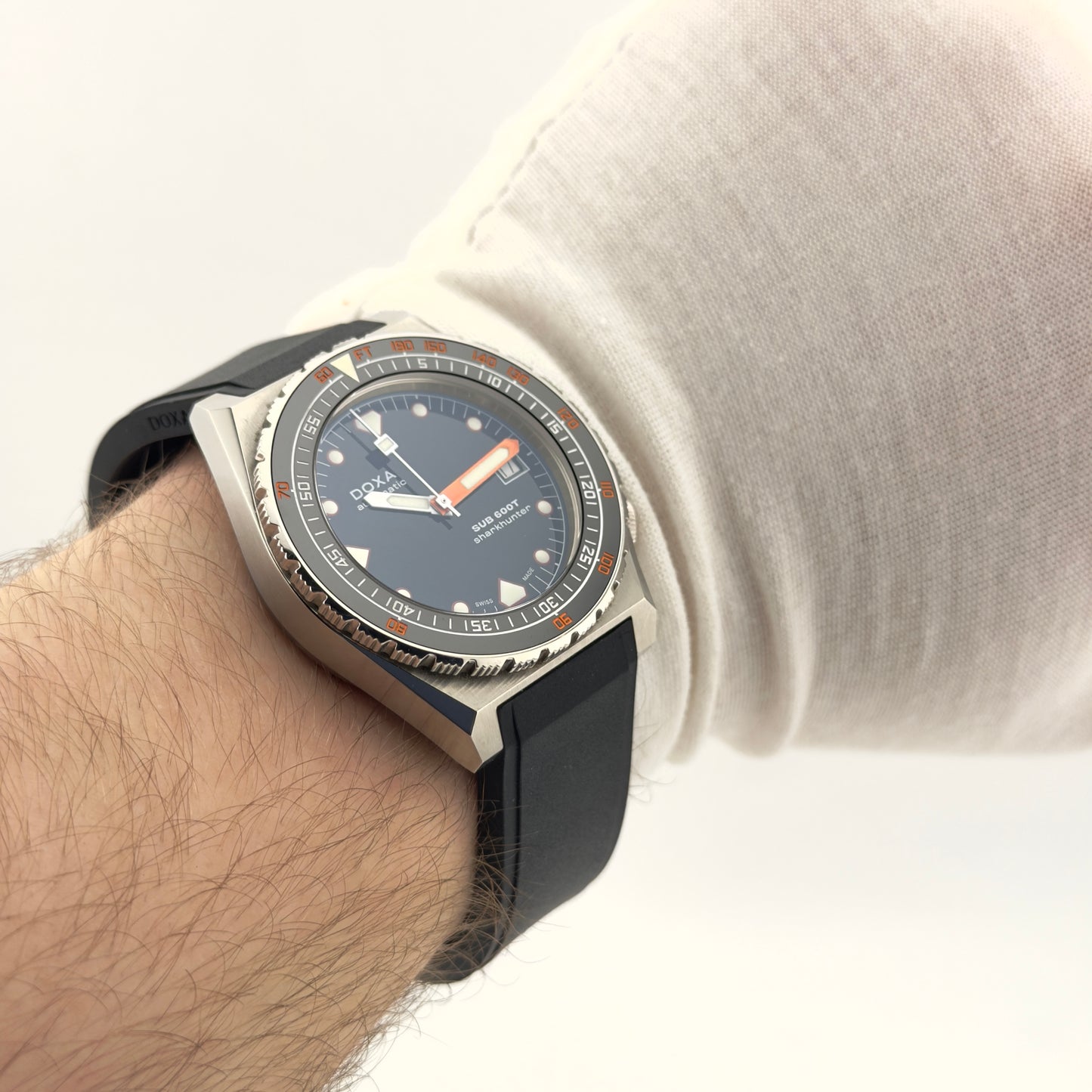Doxa Sub 600T Sharkhunter 40mm Ceramic