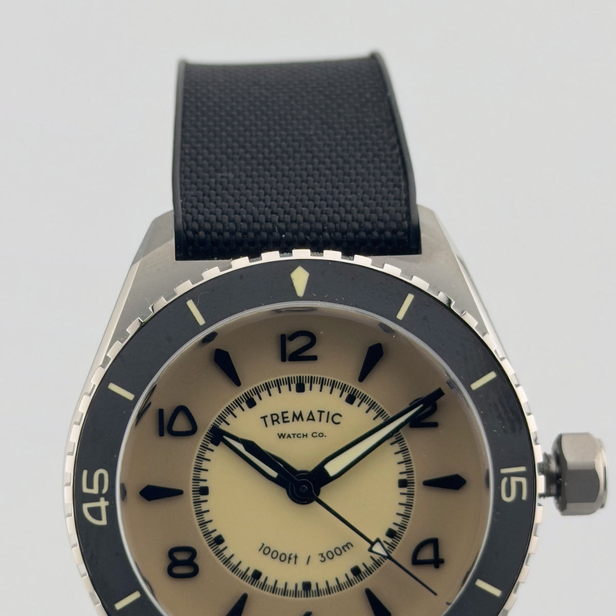 Trematic T-Five Beigua Maris Desert, dial close-up - CalderoneWatchCo