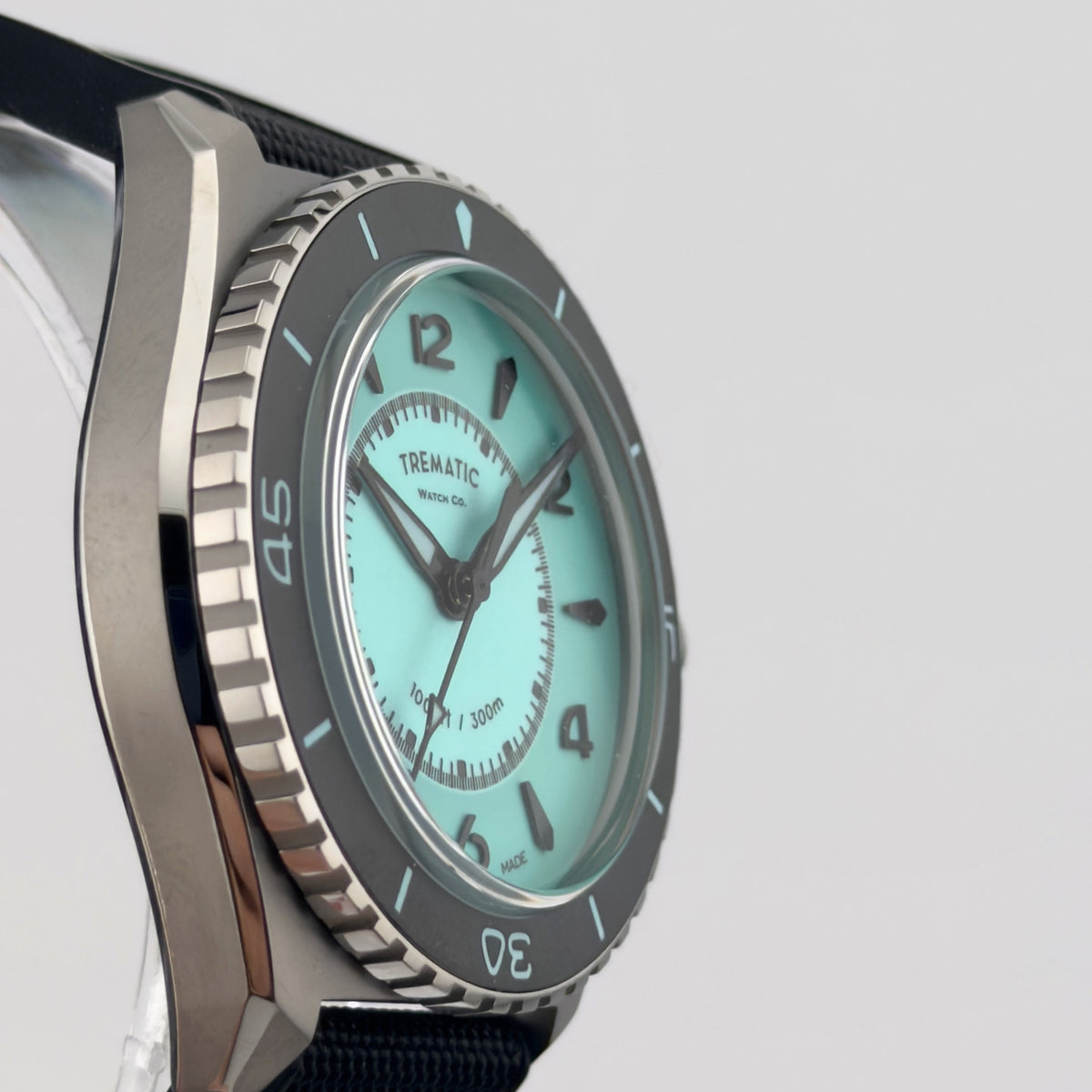 Trematic T-Five Beigua Maris Marina, dial at an angle - CalderoneWatchCo