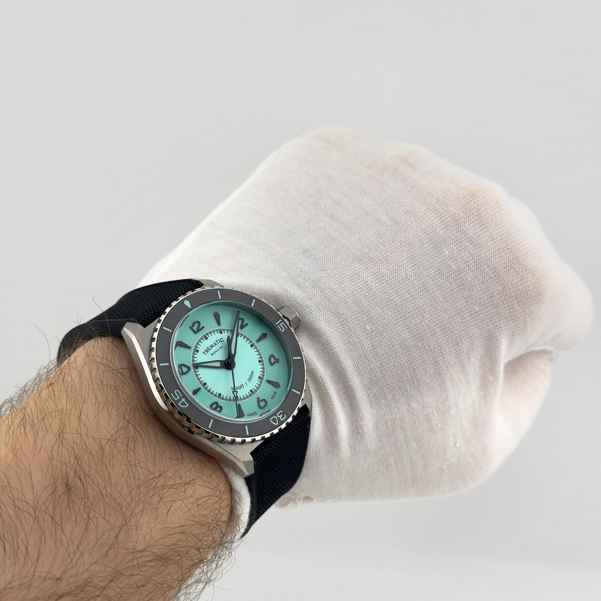 Trematic T-Five Beigua Maris Marina, on the wrist - CalderoneWatchCo