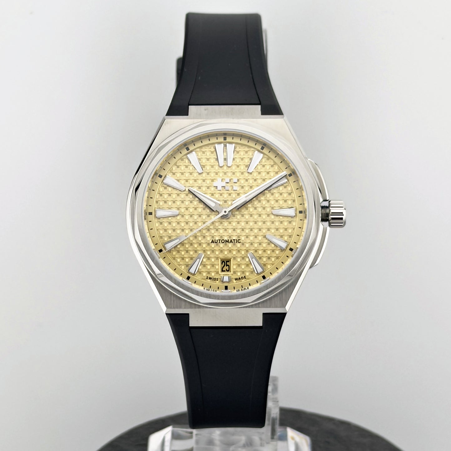 Christopher Ward The Twelve 38 — Midnight Sun