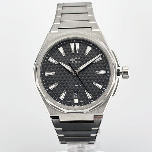 Christopher Ward The Twelve 40 — Basalt Grey