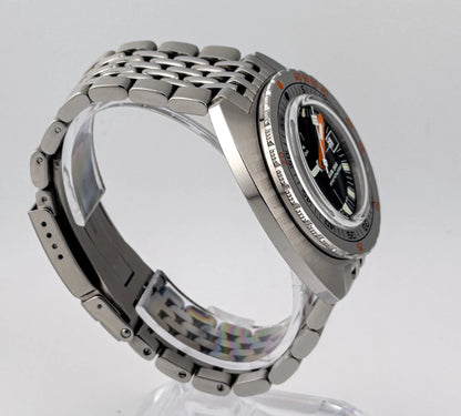 DOXA SUB 300 Sharkhunter 821.10.101.10 COSC Automatic Diver Full Set - CalderoneWatchCo