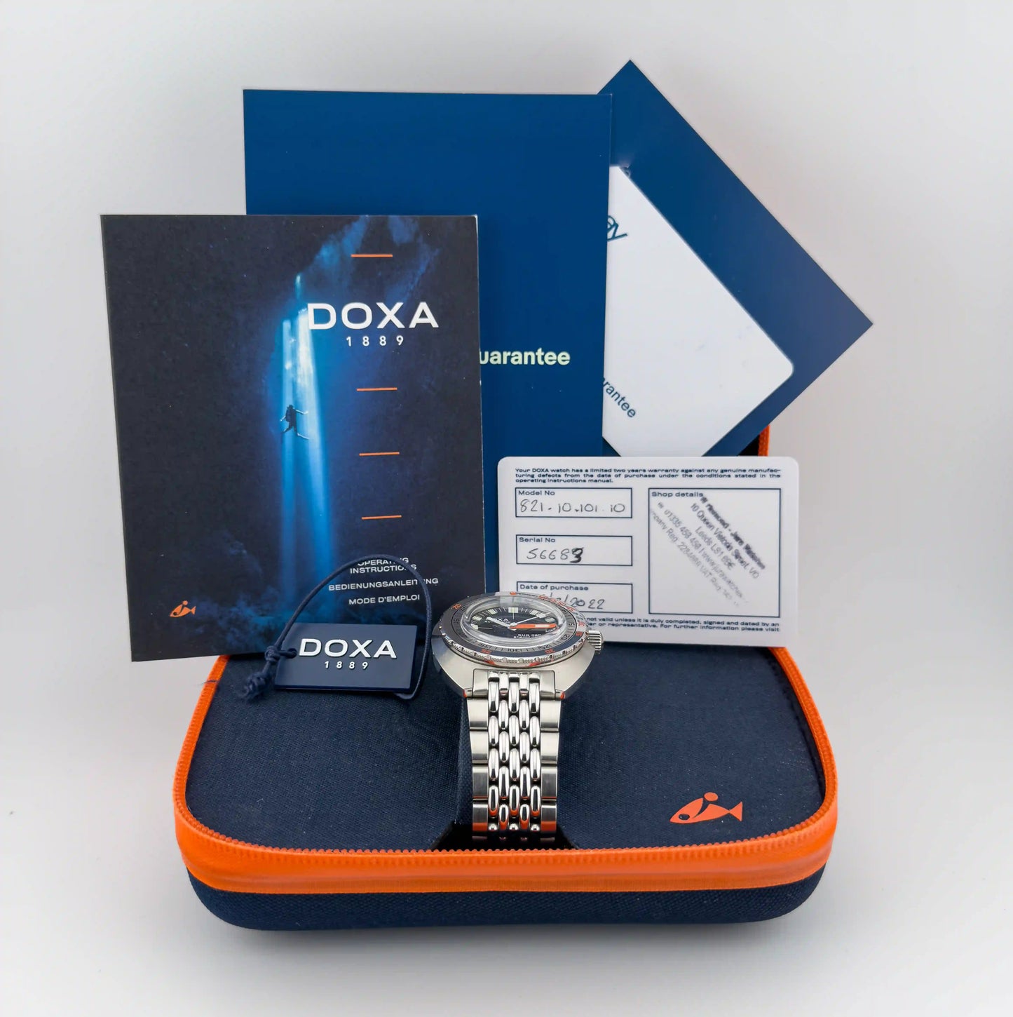 DOXA SUB 300 Sharkhunter 821.10.101.10 COSC Automatic Diver Full Set - CalderoneWatchCo